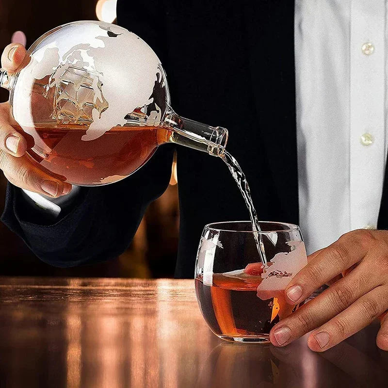 850mlウイスキーグローブデカンタセット、2つのエッチング - Decanter Globe Set のレビューと価格